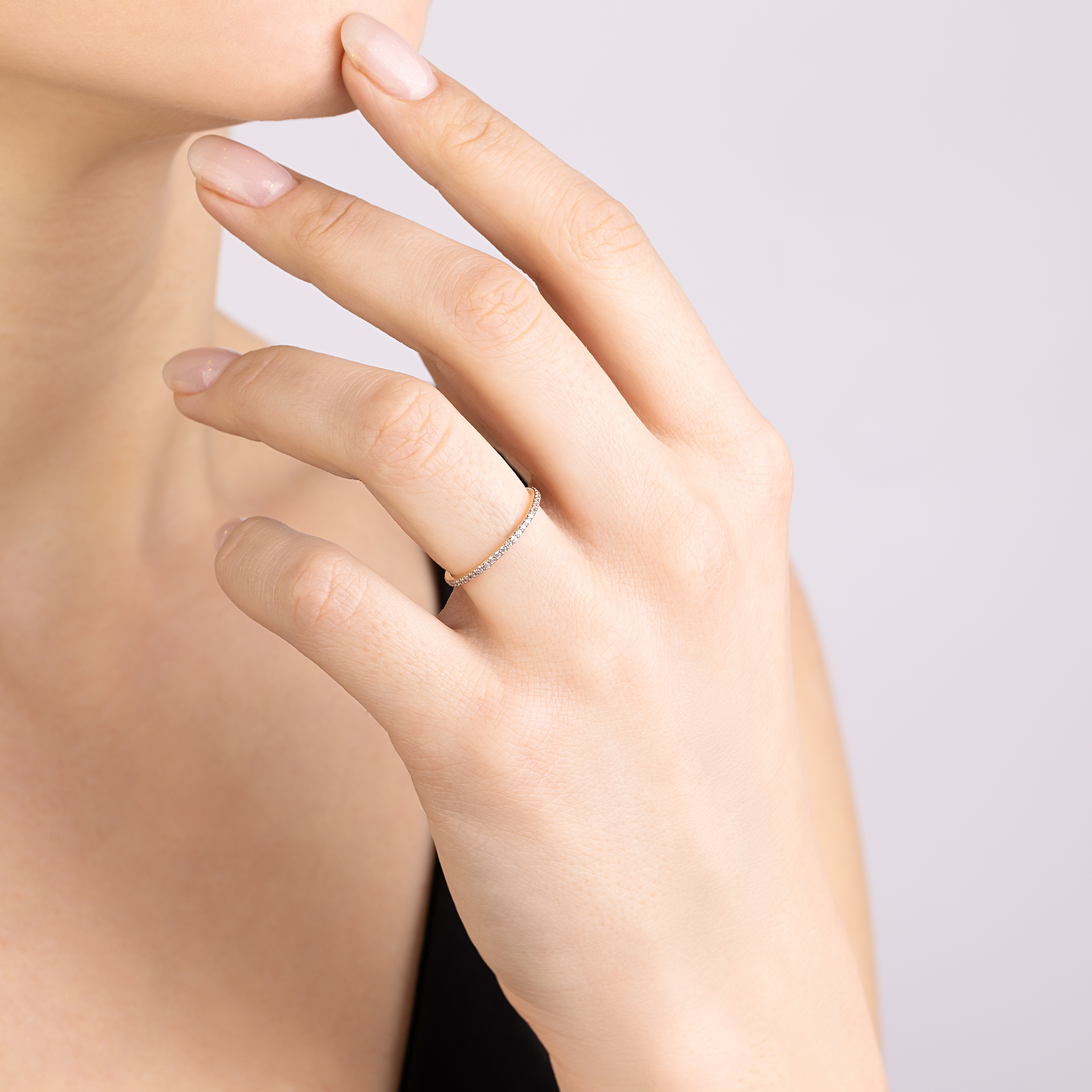 картинка Каблучка доріжка з фіанітами із червоного золота, 10421407