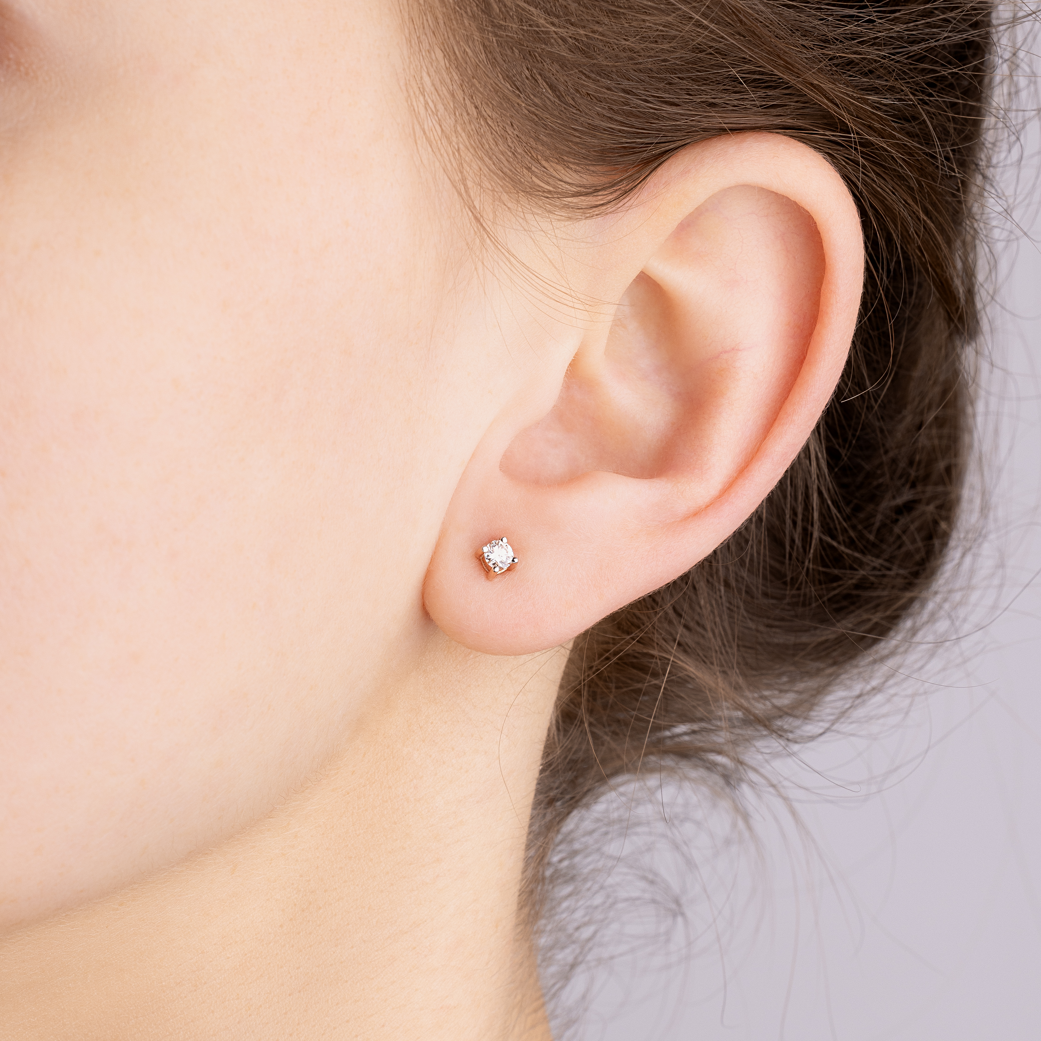 картинка Сережки-гвіздочки з діамантом із червоного золота, 10528712