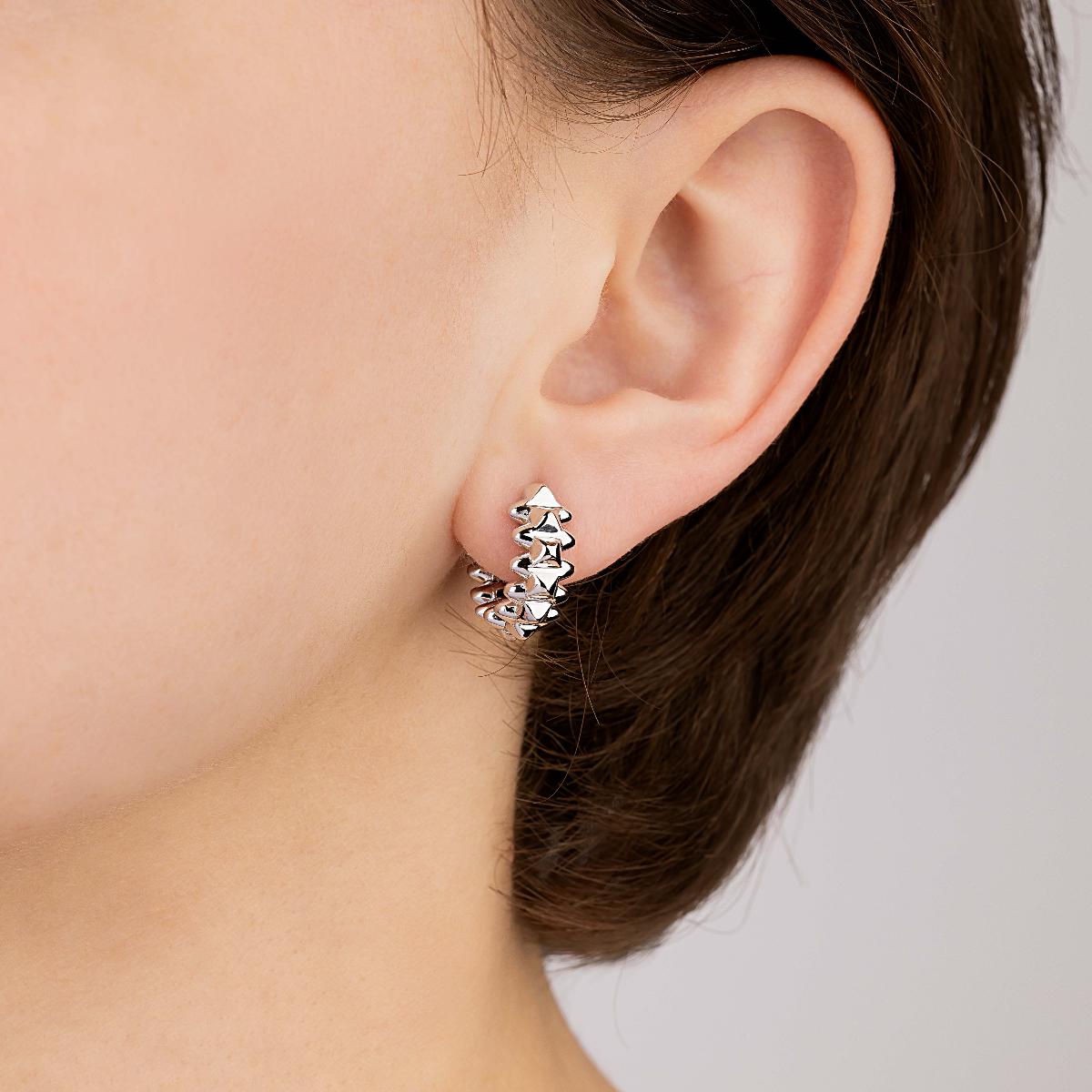 Геометрические серьги конго без вставок из белого золота