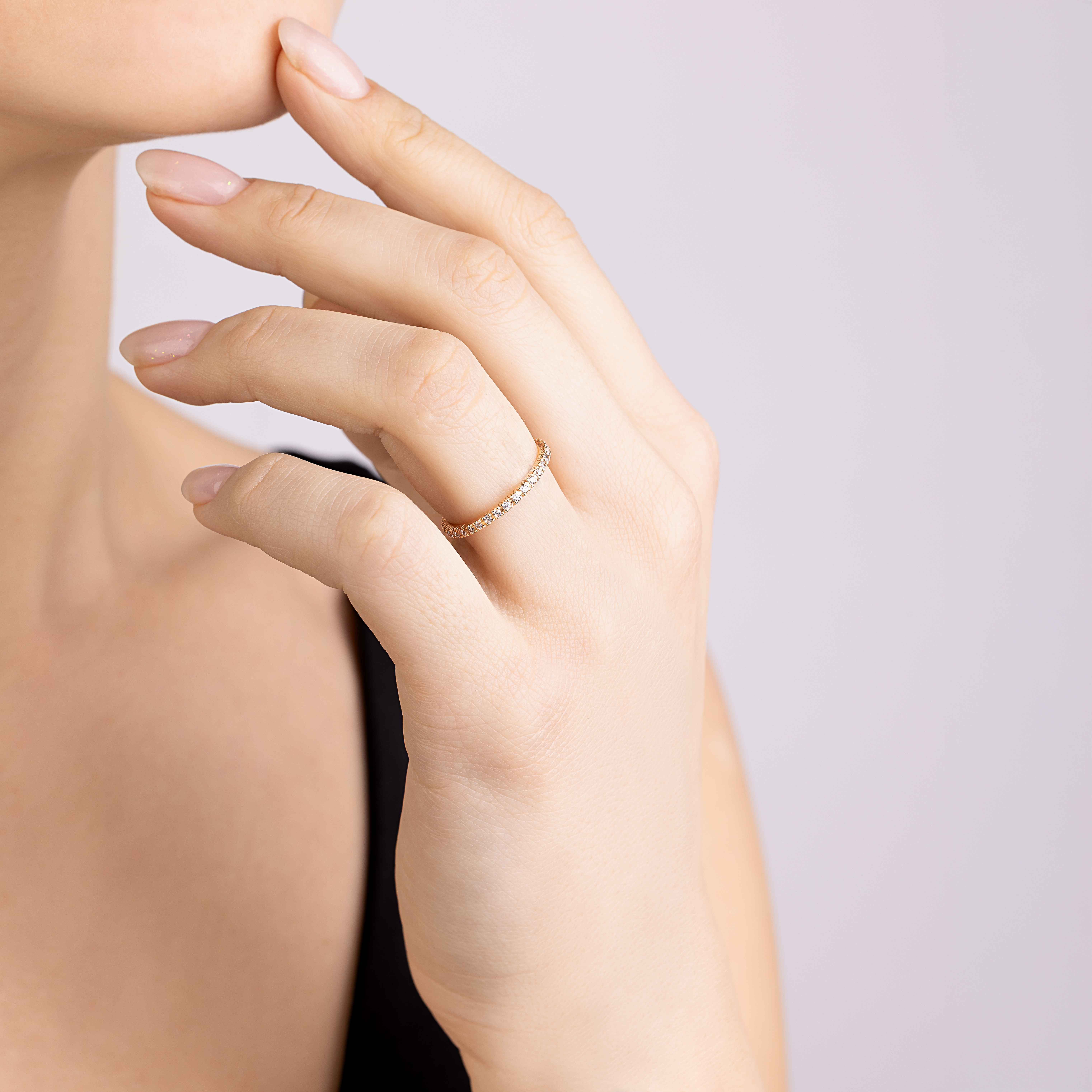 картинка Каблучка доріжка з фіанітами із червоного золота, 10445101