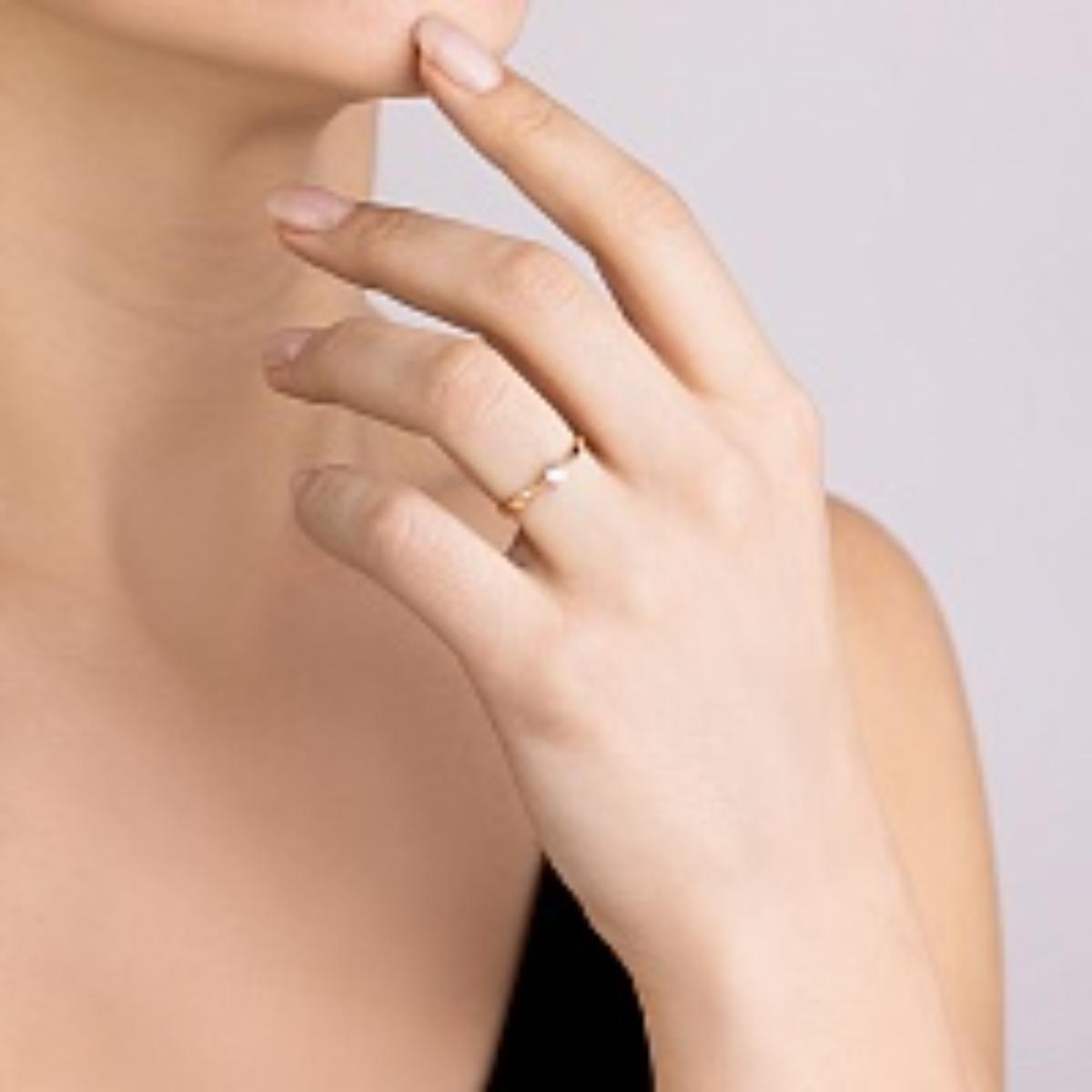 картинка Кольцо в красном золоте с фианитом, 10410198