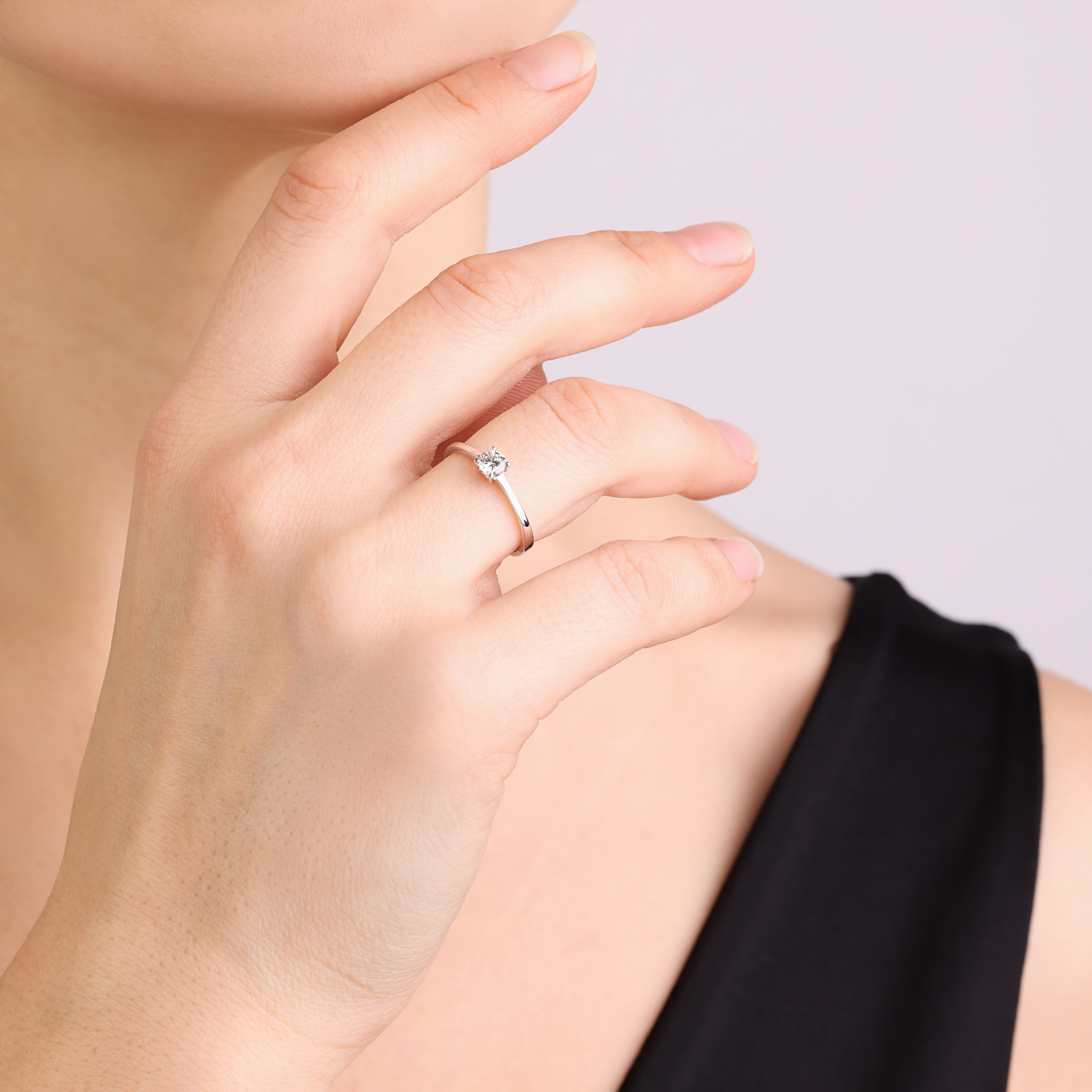 картинка Кольцо с бриллиантом из белого золота, 10528679